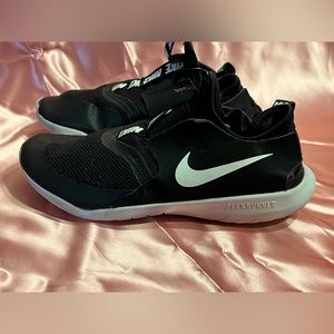 Nike flex runner